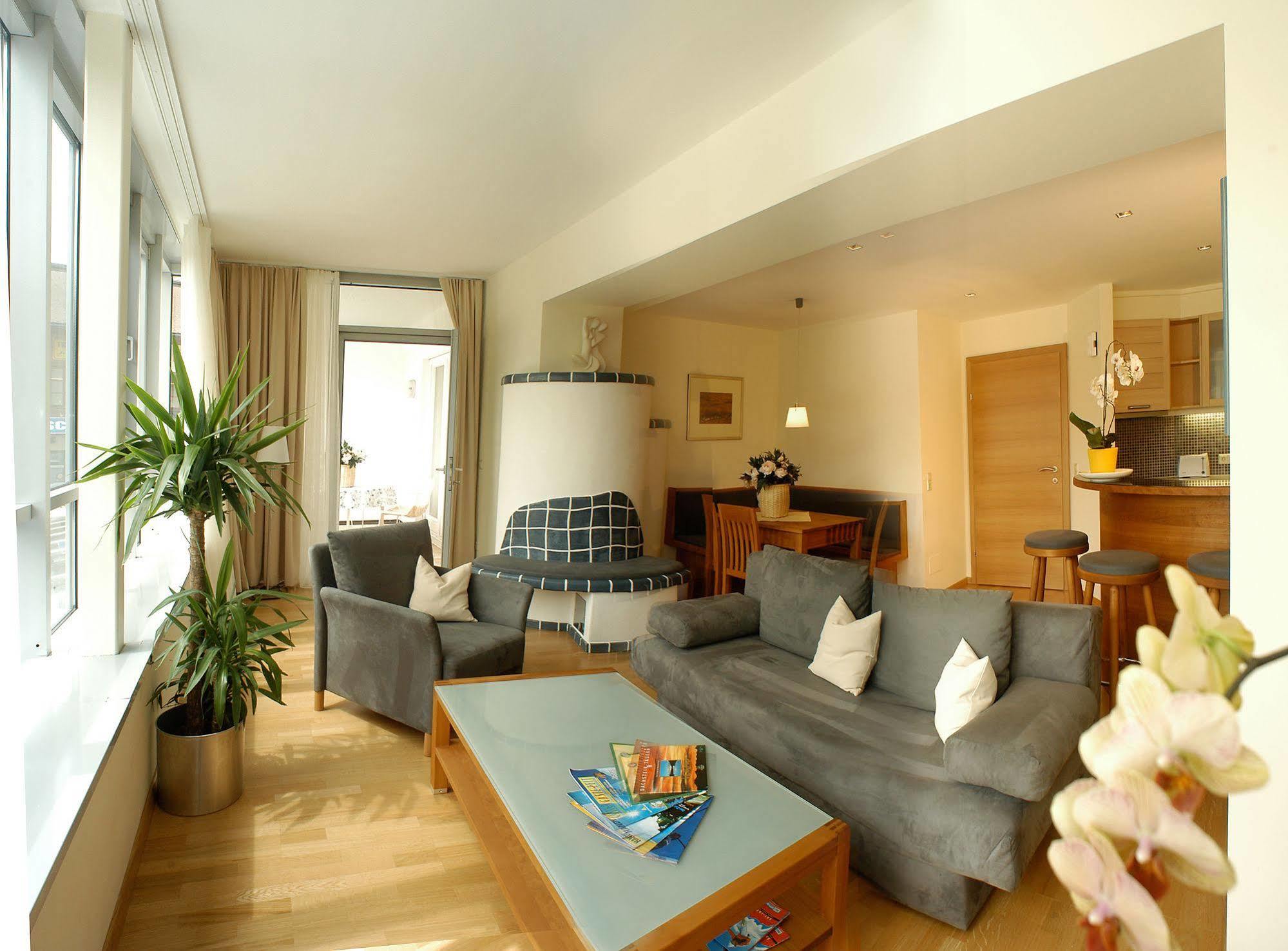 Aparthotel Tritscher シュラートミンク エクステリア 写真